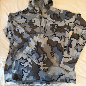 KUIU Men's Gray Camouflage Lightweight Jacket